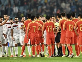国足什么时间去比赛呢？一场关于等待与希望的全民追问