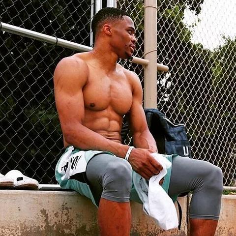 戈登的归属之谜,深入解析他在NBA的职业生涯轨迹 戈登的归属之谜,深入解析他在NBA的职业生涯轨迹