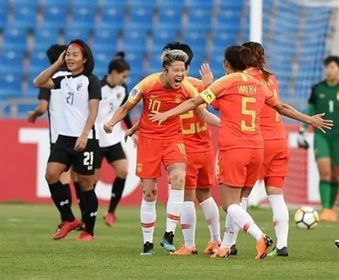 女足李影怎么了，从锋线尖刀到争议风波