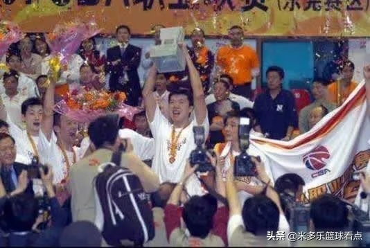 CBA联赛,从1995年起步的中国篮球职业化之路 CBA联赛,从1995年起步的中国篮球职业化之路