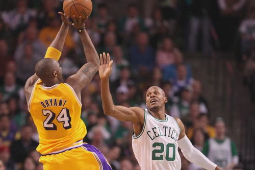 NBA用球历史，从棕色皮革到高科技工艺的进化之路